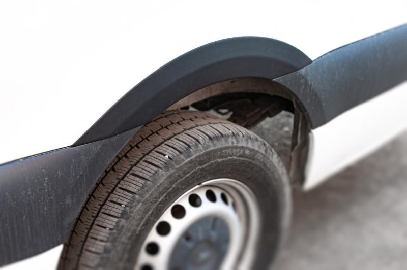 Купить Накладки на арки (4 шт, черные) для Mercedes Sprinter W907/W910 2018- гг