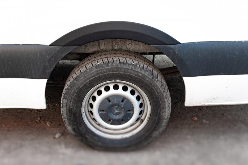 Купить Накладки на арки (4 шт, черные) для Mercedes Sprinter W907/W910 2018- гг