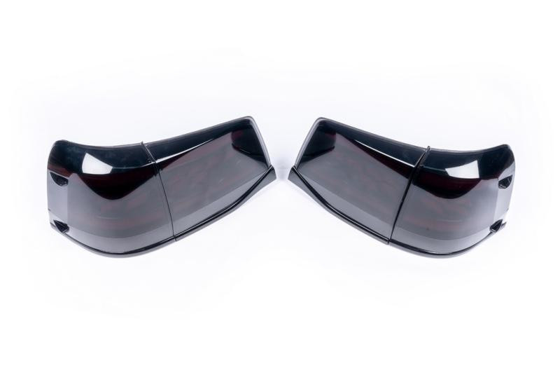 Купить Задние фонари 2016-2021 (Sequential Black) для Toyota Land Cruiser 200