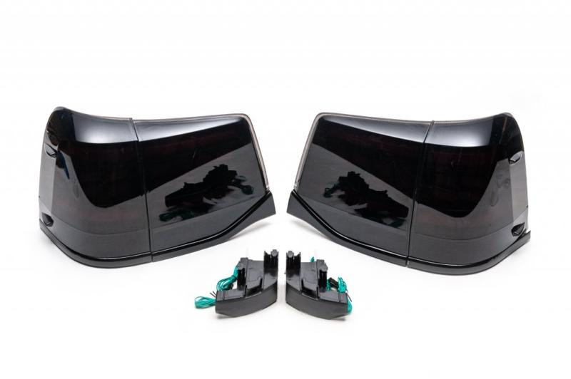 Купить Задние фонари 2016-2021 (Sequential Black) для Toyota Land Cruiser 200