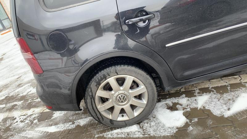 Купить Накладки на арки (4 шт, черные) 2006-2010, Пластиковые для Volkswagen Touran