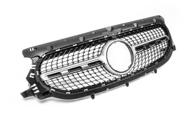Купити Передня решітка Diamond Silver Без місця під камеру для Mercedes GLA H247 2020- рр