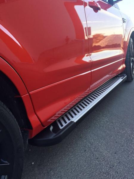 Купити Бокові пороги Line (2 шт., Алюміній) З чорним листям на дверях для Ford Kuga/Escape 2013-2019 рр