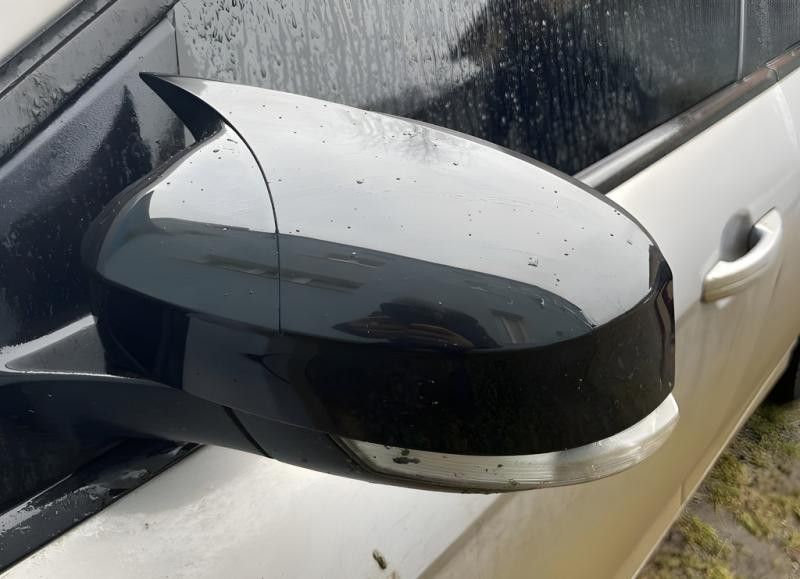 Купить Накладки на зеркала BMW-Style (2010-2014, 2 шт) для Ford Mondeo