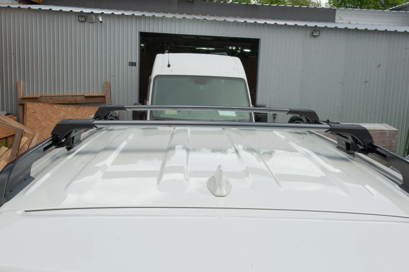 Купить Перемычки на рейлинги без ключа Flybar V1 (2 шт) до 110 см, Черный для Volkswagen Touareg 2002-2010 гг