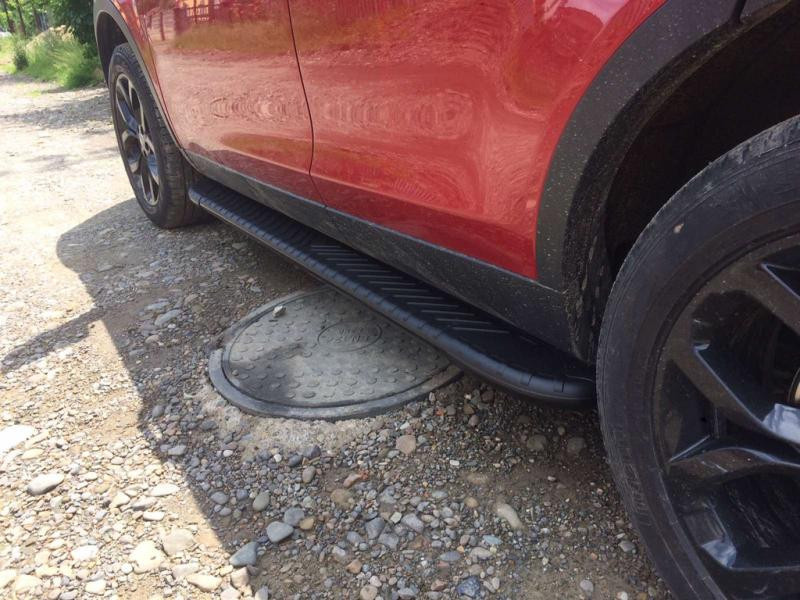 Купить Боковые пороги Bosphore Black (2 шт., алюминий) 2014-2019 для Land Rover Discovery Sport