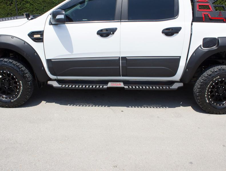 Купить Боковые пороги Dakar V1 без LED (2 шт, металл) для Volkswagen Amarok 2010-2022 гг