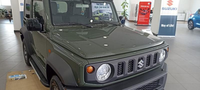 Купити Бокові пороги Duru (2 шт., Алюміній) для Suzuki Jimny 2018- рр