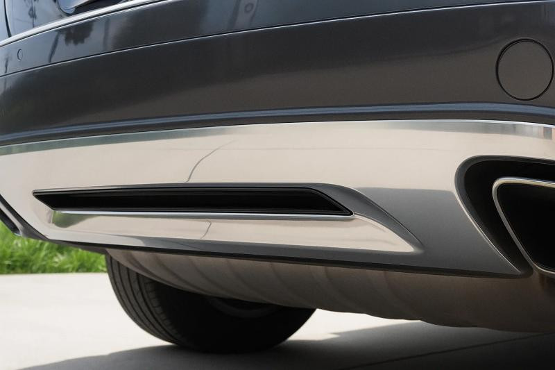 Купить Задняя накладка V2 для Volkswagen Touareg 2010-2018 гг