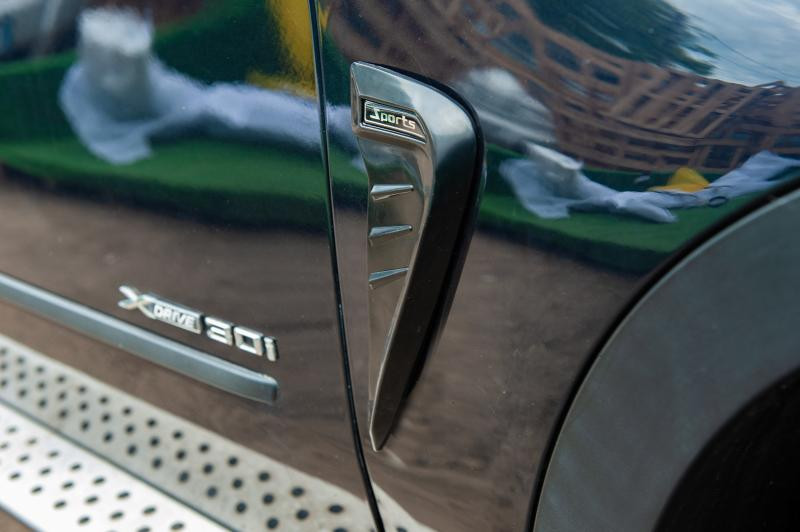 Купить Универсальные вентиляционные накладки на крылья тип-C (имитация, 2 шт, резина)