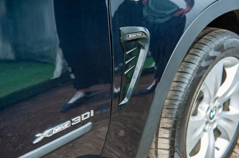 Купить Универсальные вентиляционные накладки на крылья тип-C (имитация, 2 шт, резина)