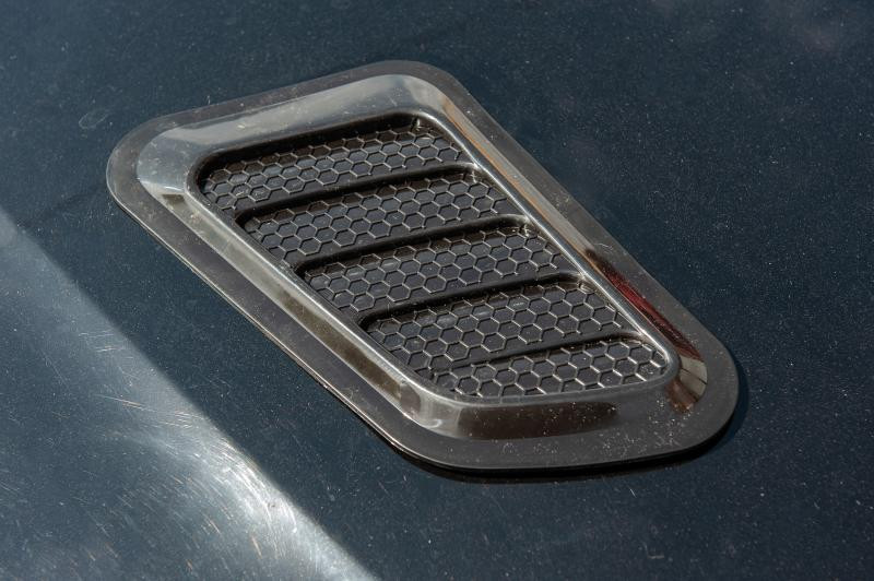 Купить Накладка на капот тип-B (2 шт, ABS)