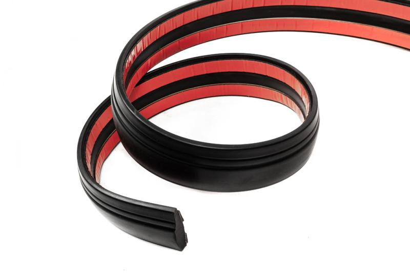 Купить Черный молдинг на метраж sal53 (1 метр, 46.5 мм)