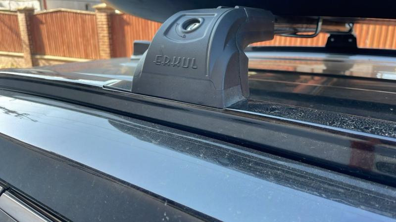 Купить Поперечный багажник на встроенные рейлинги Strong (2 шт) Черный для Toyota Rav 4 2019- гг