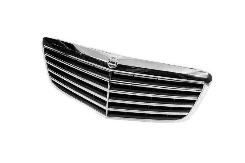 Купить Передняя решетка (AMG) для Mercedes E-сlass W211 2002-2009 гг