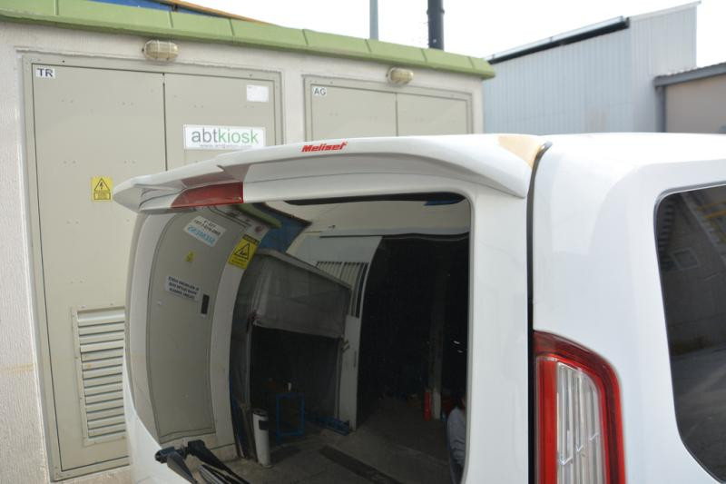 Купити Спойлер Abarth (під фарбування) для Ford Custom 2013-2022 рр