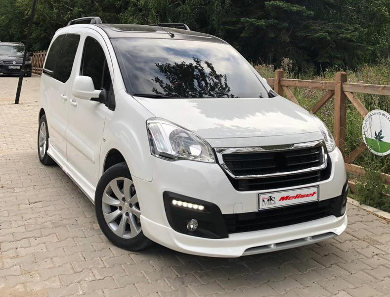 Купити Передня юбка 2015-2018 (під фарбування) для Peugeot Partner Tepee рр