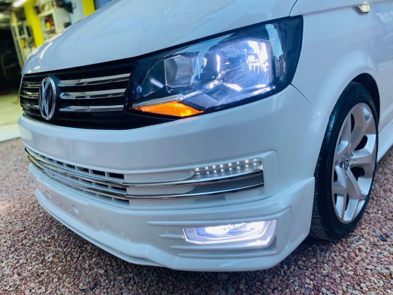 Купити Накладка на передній бампер Genis 2015-2018 (під фарбування) для Volkswagen T6