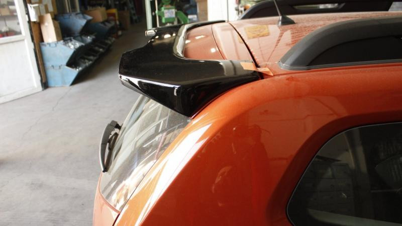 Купить Спойлер Meliset V3 (под покраску) для Renault Duster 2018-2024 гг