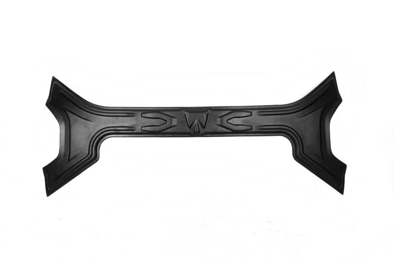 Купить Пластиковая накладка на крышку багажника для Renault Duster 2008-2017 гг