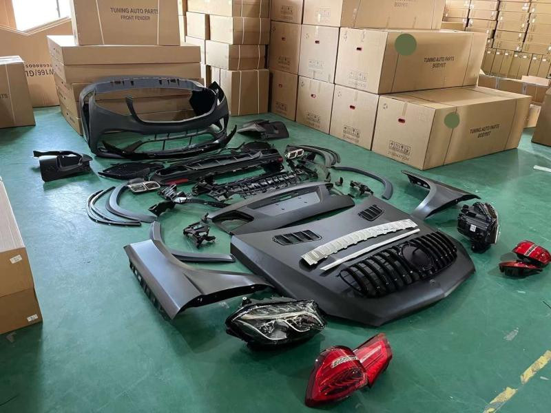 Купити Комплект рестайлінгу в GLS X166 AMG для Mercedes GL сlass X164