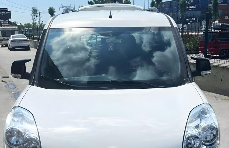 Купити Накладки на дзеркала BMW-Style (2 шт) для Opel Combo 2012-2018 рр