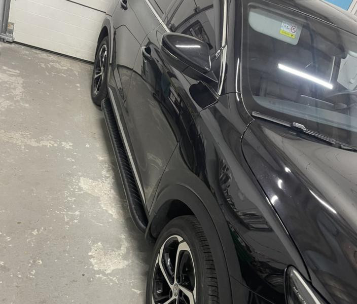 Купити Бокові пороги Bosphore Black (2 шт., Алюміній) для MG HS 2018- рр