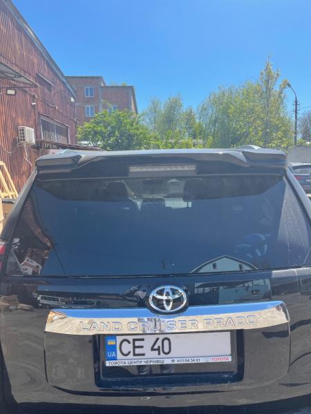 Купити Спойлер вставка (поверх рідного спойлеру) Чорний колір для Toyota Land Cruiser Prado 150