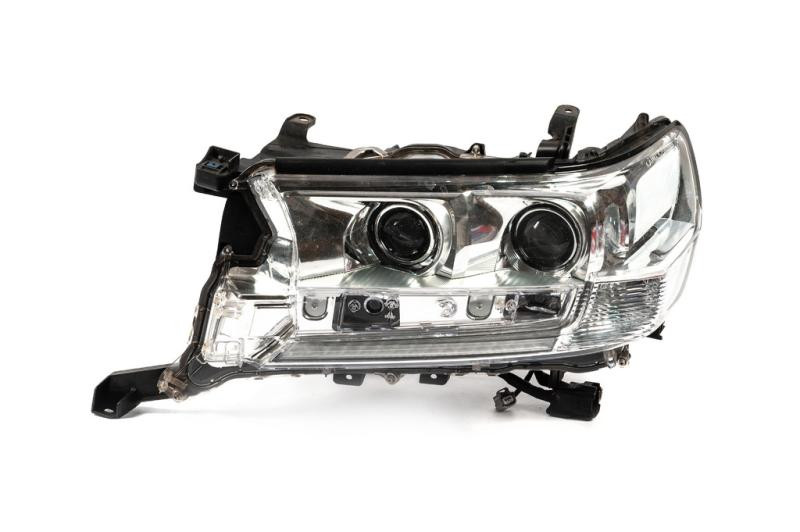 Купити Передня фара ліва 2016-2025 (Standart) для Toyota Land Cruiser 200