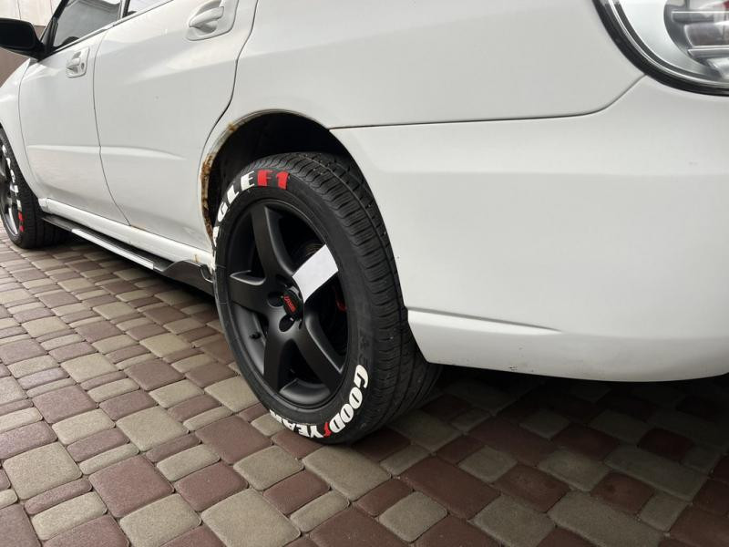 Купити Універсальні накладки на бокові пороги Niken White (ABS) (4шт)