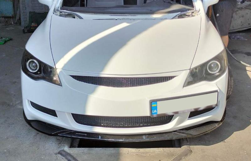 Купить Универсальная передняя Lip накладка DPT V-2 (ABS, черный глянец)