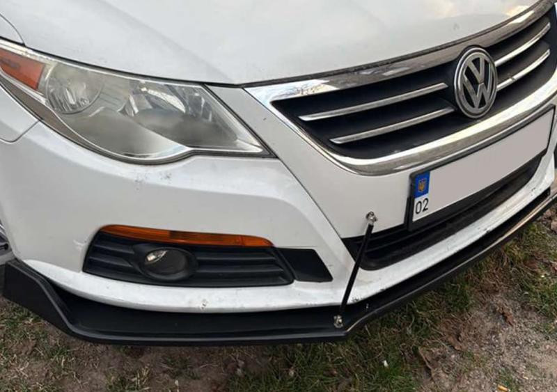 Купить Универсальная передняя Lip накладка DPT V-2 (ABS, черный глянец)