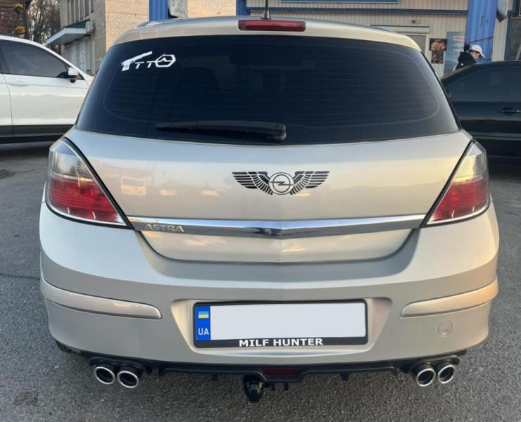 Купить Универсальный задний диффузор DPT V-7 (ABS) (черный глянец)