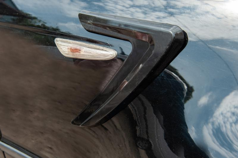 Купить Универсальные боковые жабры DPT V-3 (ABS) (2шт) (черный глянец)