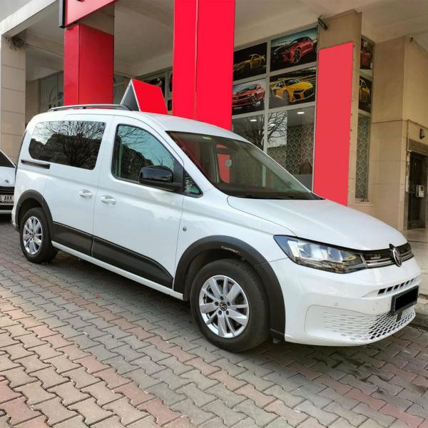 Купити Комплект молдингів і розширювачів арок 1 двері, коротка база для Volkswagen Caddy 2020- рр