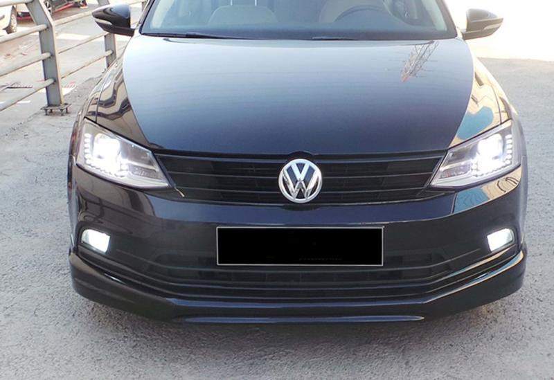 Купити Передня Lip накладка DPT V-1 (2014-2018, чорний глянець) для Volkswagen Jetta рр