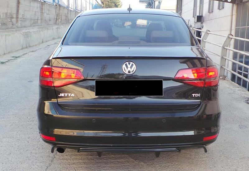 Купити Задній дифузор DPT (2014-2018, чорний глянець) для Volkswagen Jetta рр