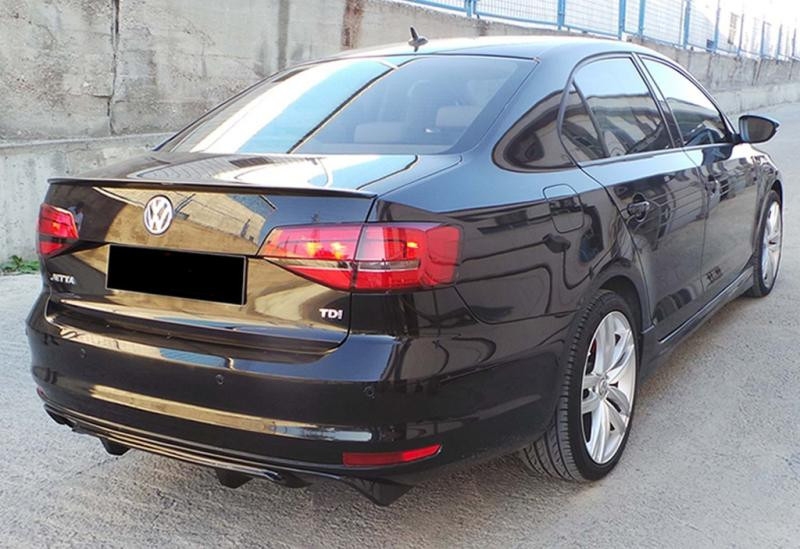 Купити Задній дифузор DPT (2014-2018, чорний глянець) для Volkswagen Jetta рр