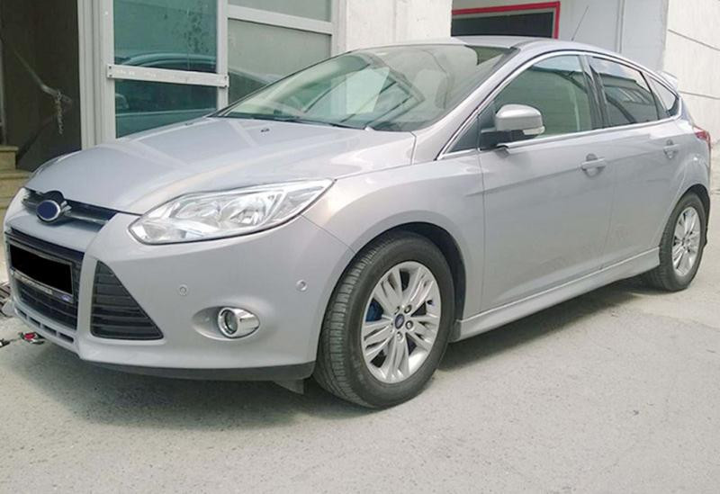 Купити Бокові пороги DPT (2011-2014, Під фарбування) для Ford Focus III рр