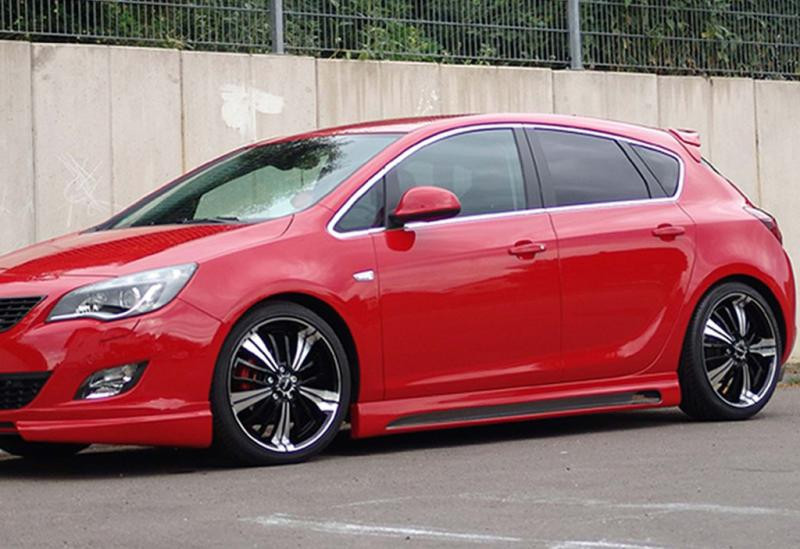 Купити Бокові пороги DPT V-2 (чорний глянець) для Opel Astra J 2009-2015 рр