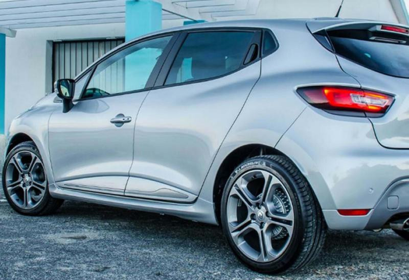 Купити Бокові пороги DPT V-1 (Під фарбування) для Renault Clio IV 2012-2019 рр