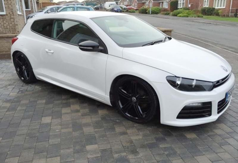 Купить Боковые пороги DPT V-1 (черный глянец) для Volkswagen Scirocco