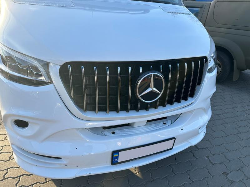 Купить Передняя решетка Panamericana GT Chrome Premium V1 Без рамки для Mercedes Sprinter W907/W910 2018- гг