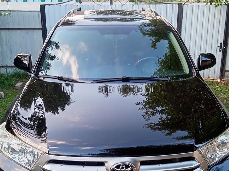 Купить Имитация люка на крышу (черный глянец, ABS-пластик)