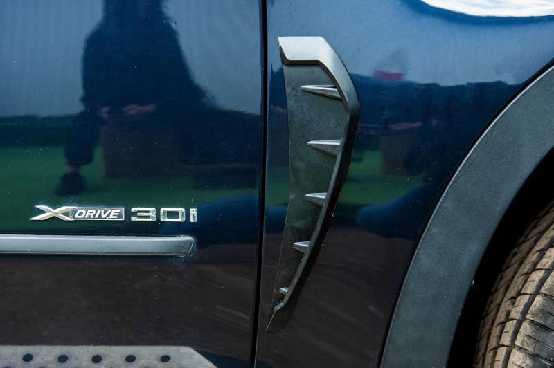 Купити Універсальні вентиляційні накладки на крила тип-E (імітація, 2 шт, гума)