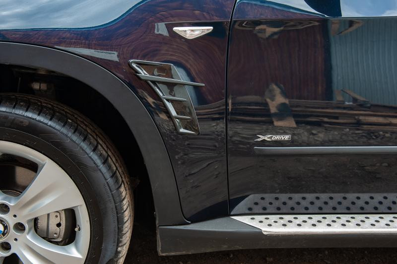 Купити Універсальні вентиляційні накладки на крила тип-F (імітація, 2 шт)