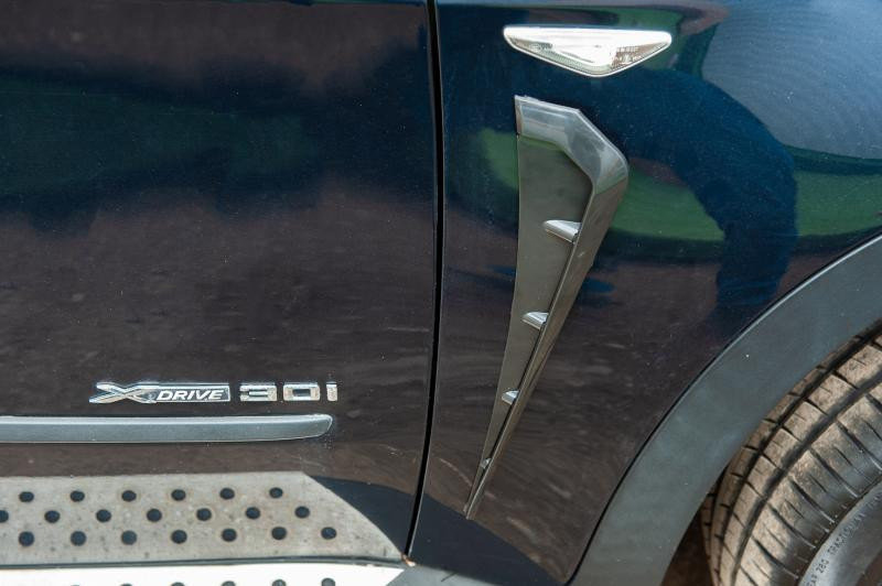 Купити Універсальні вентиляційні накладки на крила тип-A (імітація, 2 шт)