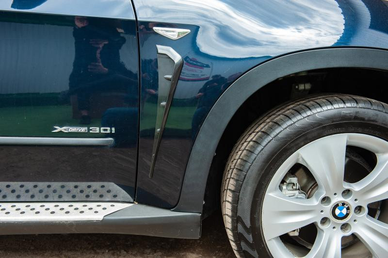 Купити Універсальні вентиляційні накладки на крила тип-A (імітація, 2 шт)