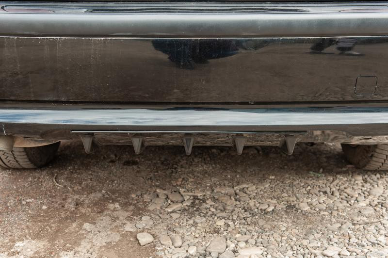 Купить Универсальный задний диффузор тип-E (черный глянец, ABS-пластик)