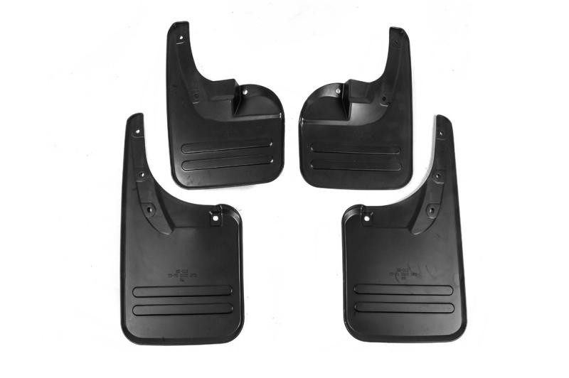Купить Брызговики Premium (4 шт) для Toyota Hilux 2006-2015 гг